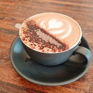 Meet your Posher, Kay